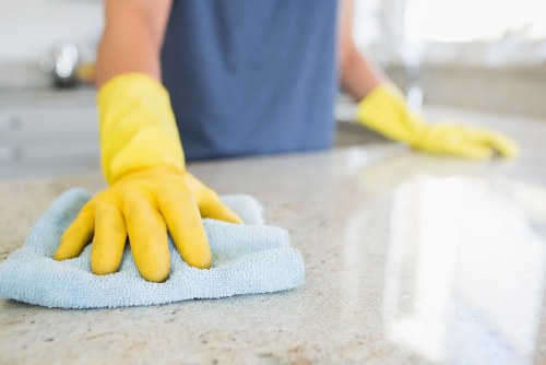 Final dust and residue removal after renovation in Hollandpark